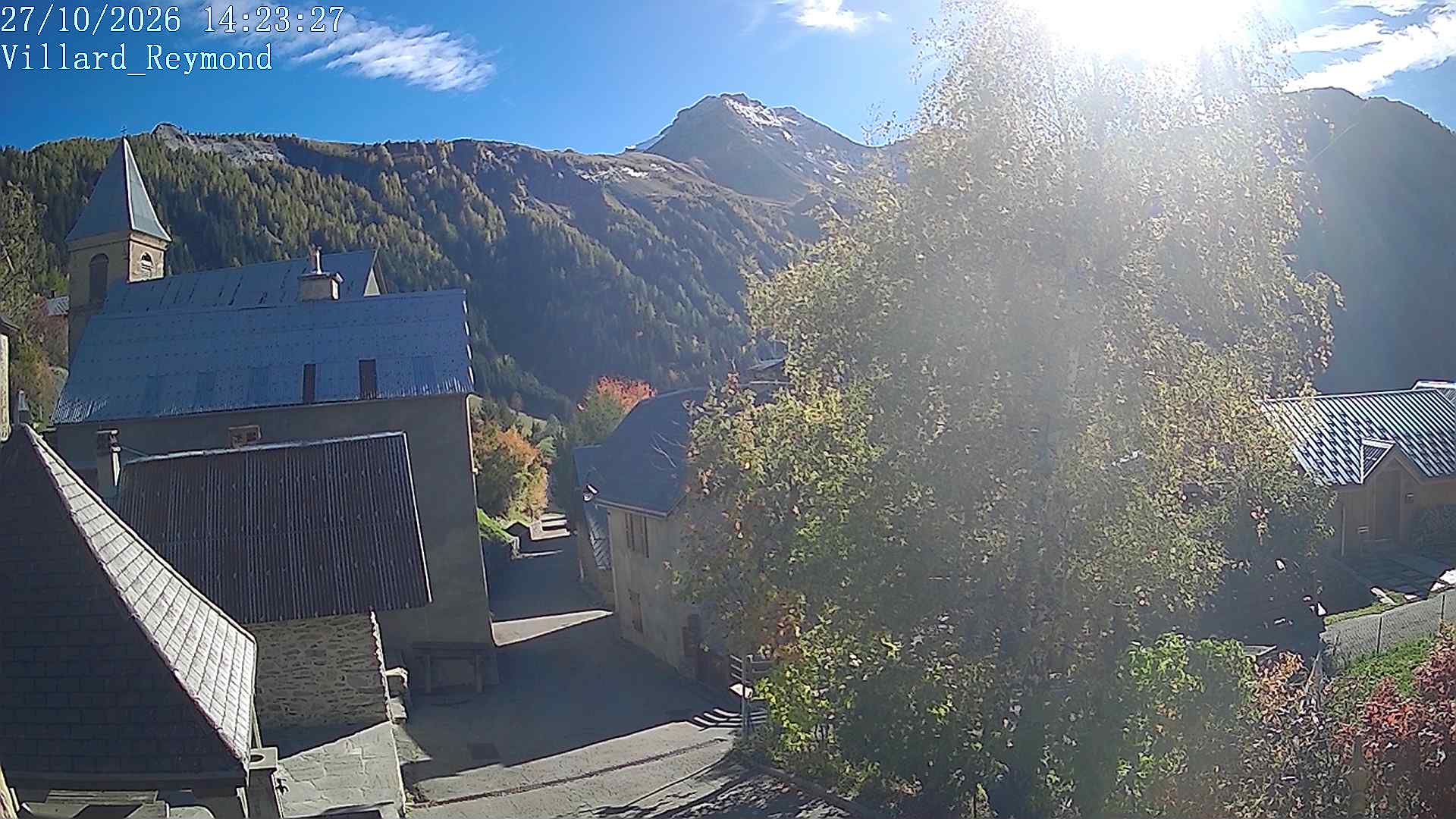 Vue en direct de la webcam de Villard-Reymond, route du col du Solude