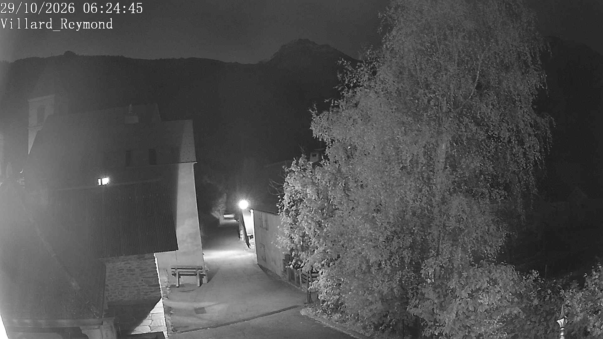 Vue en direct de la webcam de Villard-Reymond, route du col du Solude