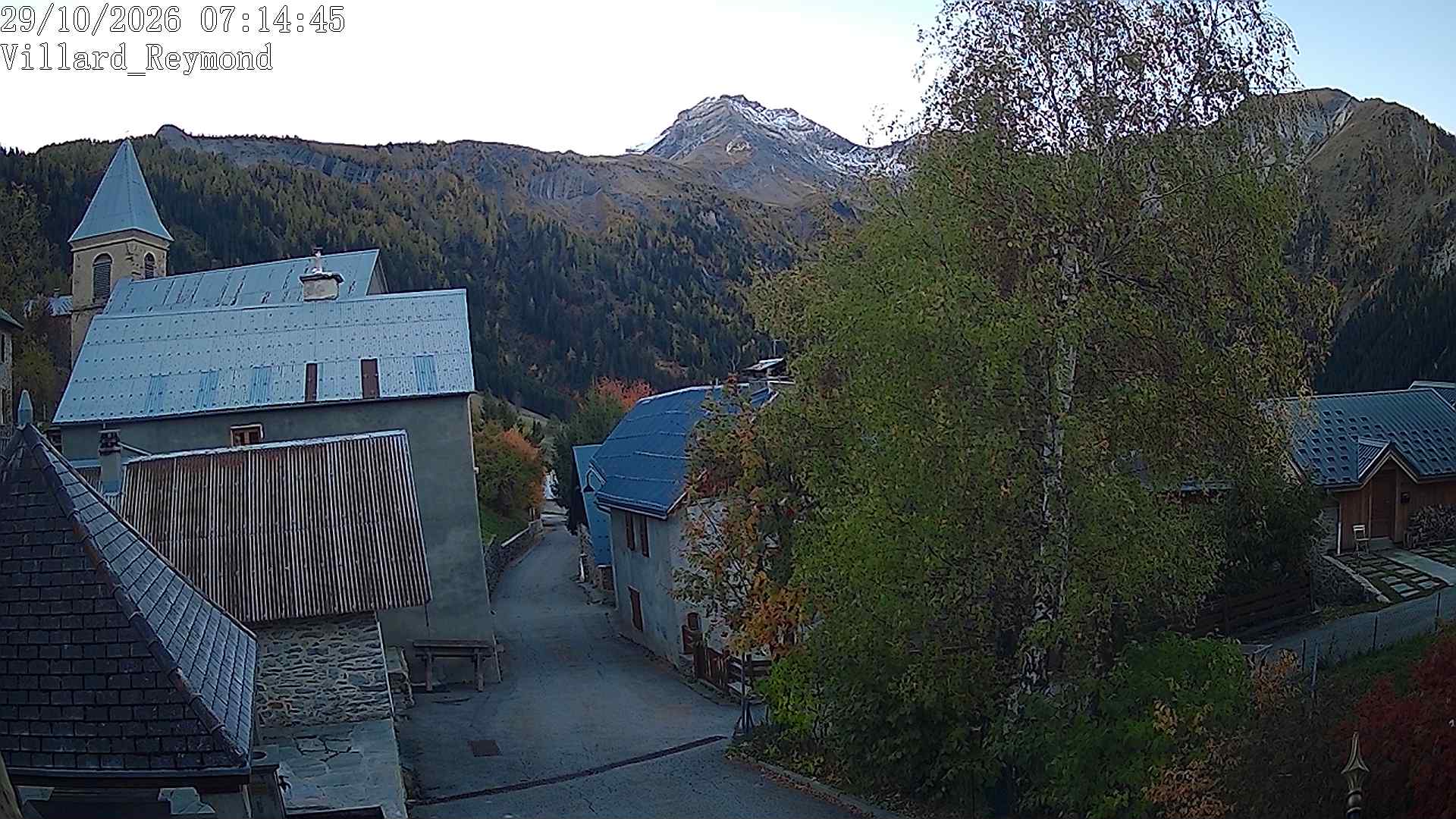 Vue en direct de la webcam de Villard-Reymond, route du col du Solude