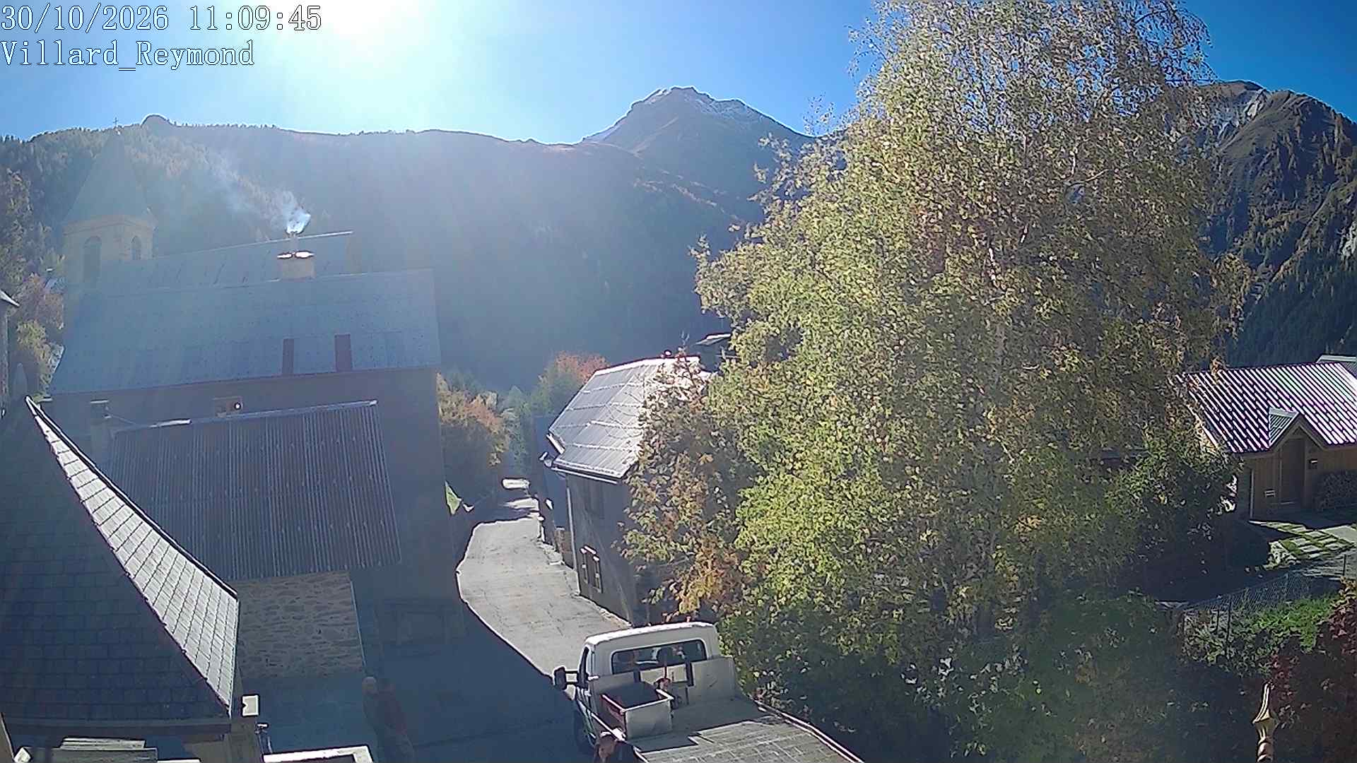Vue en direct de la webcam de Villard-Reymond, route du col du Solude
