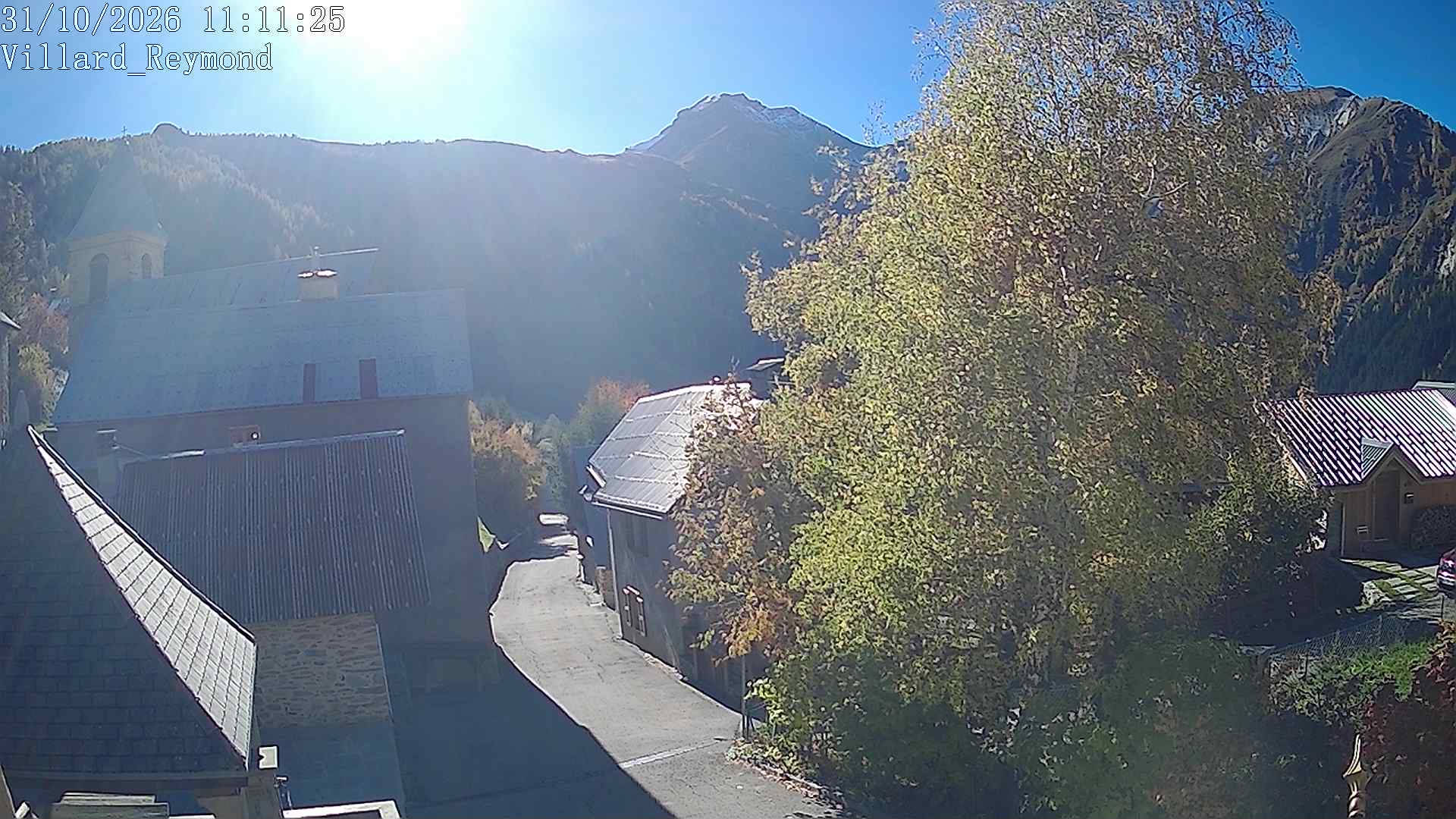 Vue en direct de la webcam de Villard-Reymond, route du col du Solude